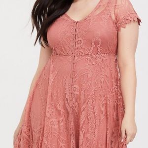 Torrid Dusty Blush Lace Dress Size 1